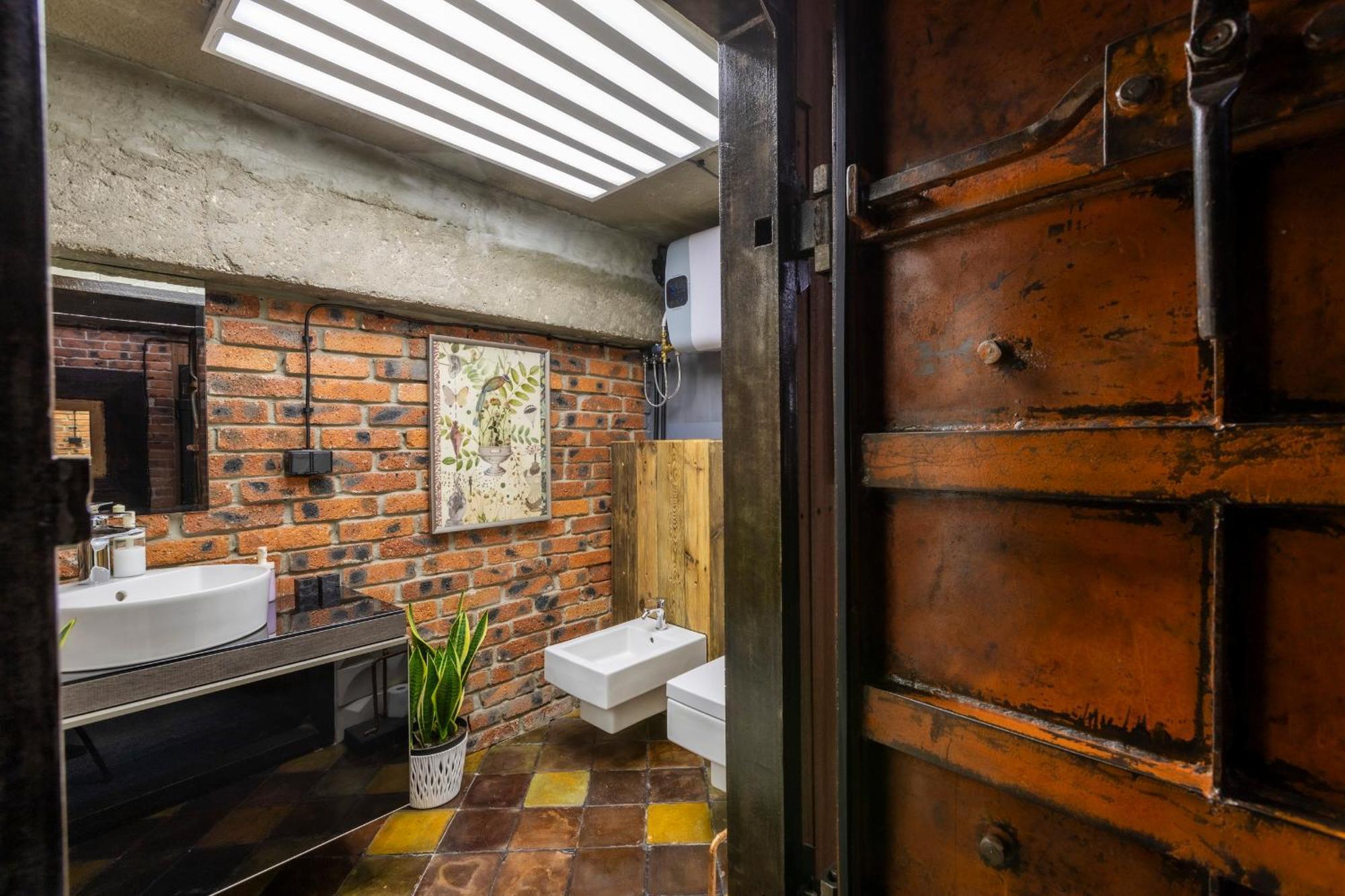 Apartment Fabryka Kobra